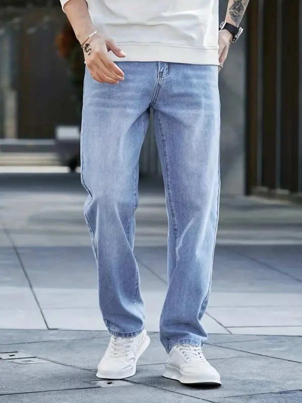 Loose Fit Jeans
